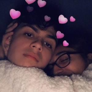 Meet your Posher, Elias